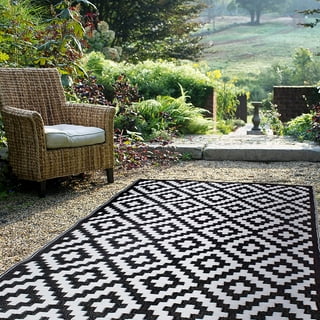 https://i5.walmartimages.com/seo/FH-Home-Outdoor-Rug-Waterproof-Fade-Resistant-Crease-Free-Premium-Recycled-Plastic-Geometric-Patio-Deck-Porch-Balcony-Laundry-Room-Aztec-Black-White_27356f01-86bb-444c-9e81-40cedde0fcb1.47e2d0d34e11078f1a9a1378f61b467a.jpeg?odnHeight=320&odnWidth=320&odnBg=FFFFFF