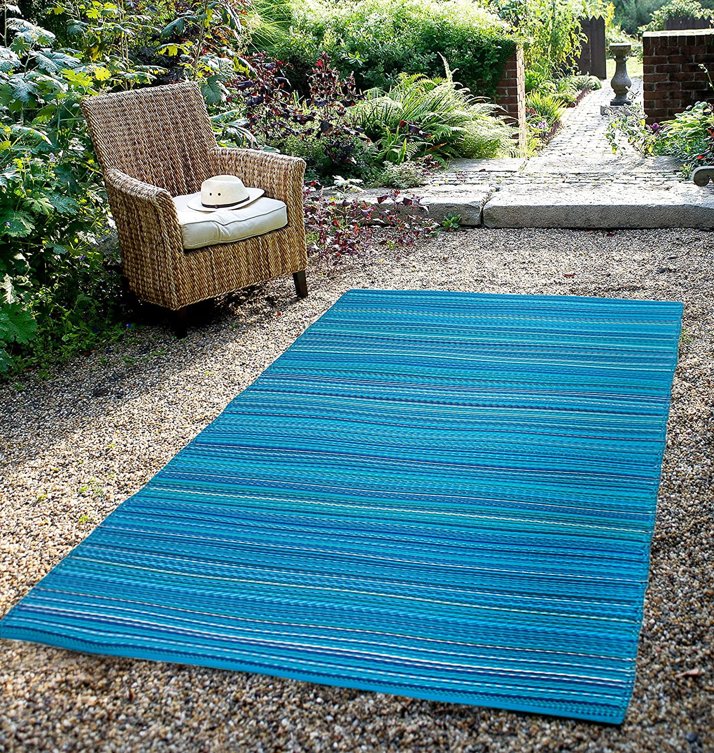 Fab Habitat Geometric Modern Outdoor Rug - Waterproof, Fade Resistant, Reversible - Recycled Plastic - Patio Porch Balcony Deck - Tokyo Teal - 4x6 ft