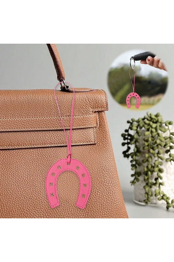 Creative Motorcycle Keychain Pendant, Metal Simulation Electric Car Design, Fun and Stylish Keychain for Bike Enthusiasts, Great for Travel, Gifts, Personal Accessories, Perfect for Collectors