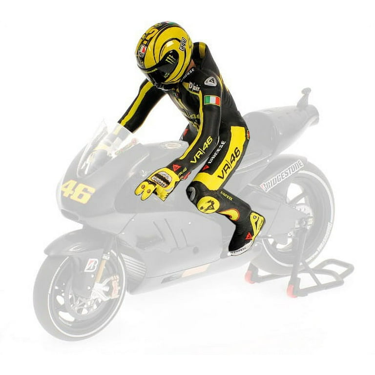 FIGURINE of VALENTINO ROSSI DUCATI TEST MOTOGP STARTING STANCE ON BIKE in  1:12 Scale by Minichamps
