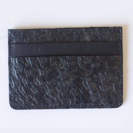 FISH LEATHER CARDHOLDER