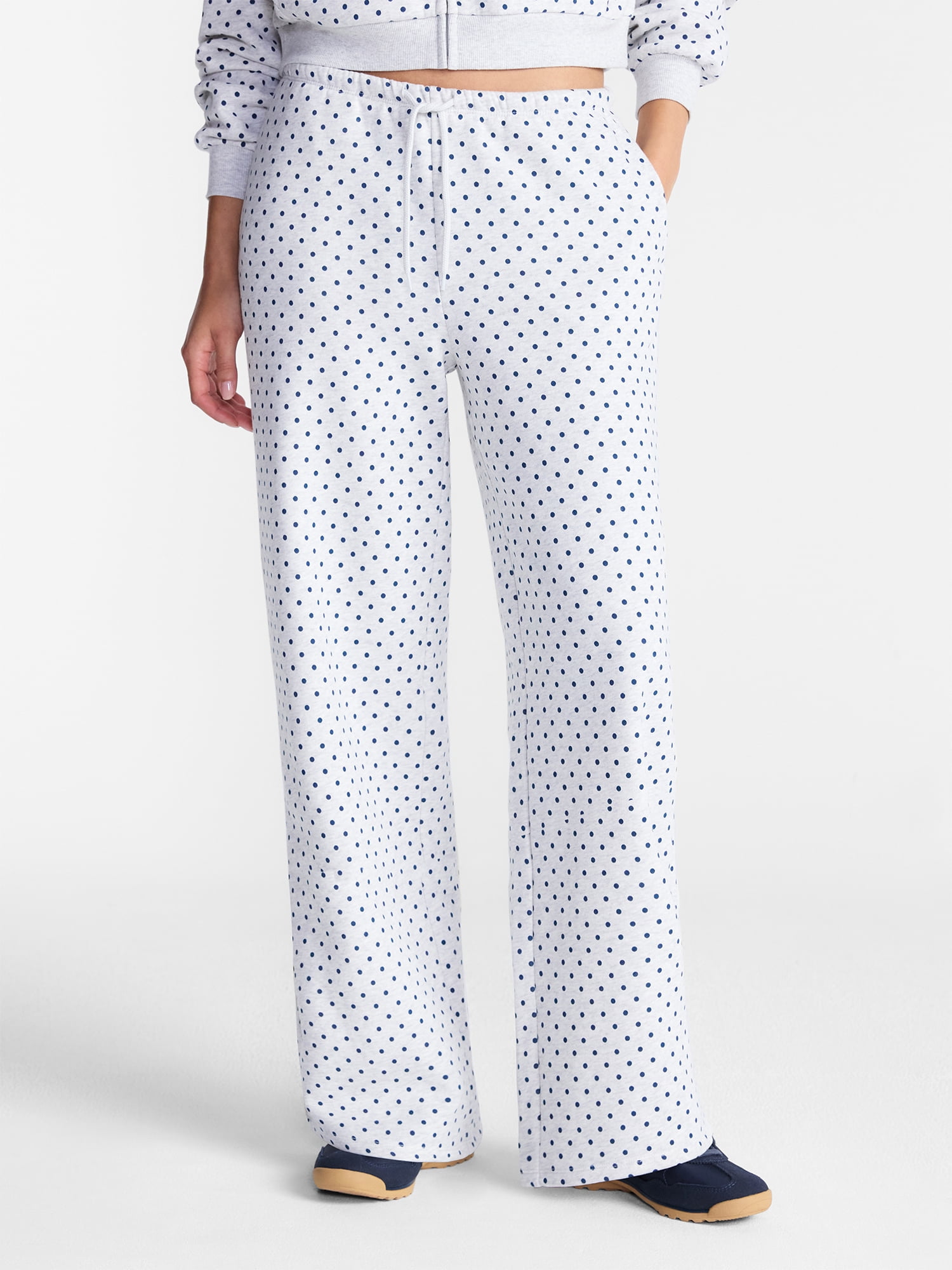 No Boundaries Mini Waist Fleece Pants, 30'' Inseam, Women’s XXS-XXL