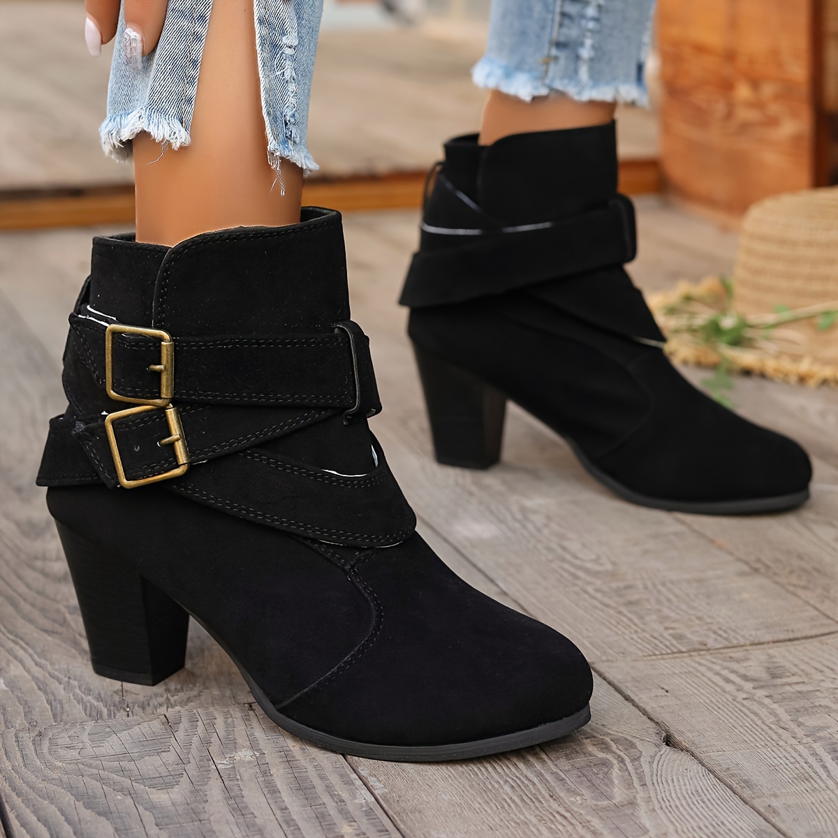 FLTHDD Women‘s Block Heeled Short Boots Fashion Buckle Strap Design