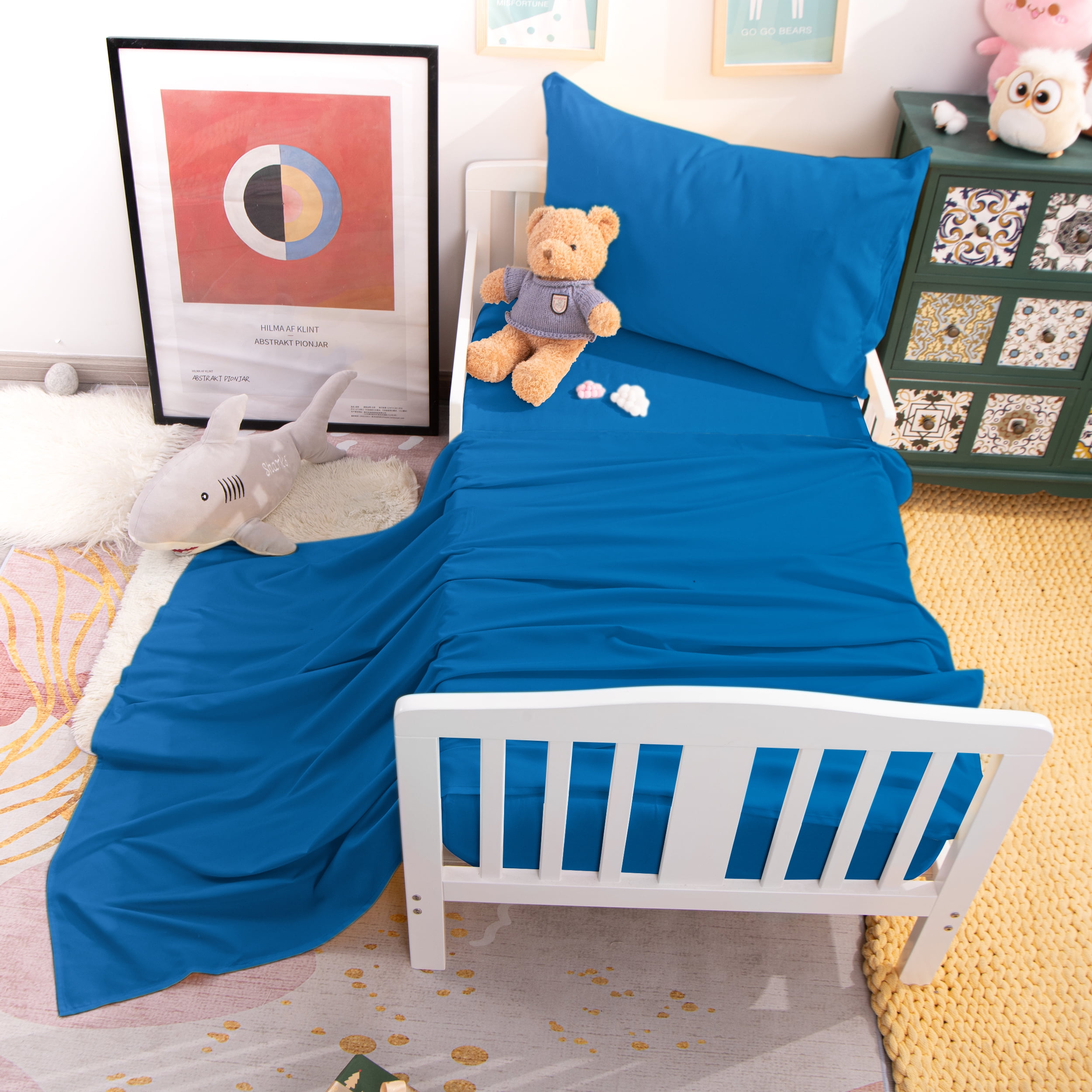 Royal blue baby sales bedding