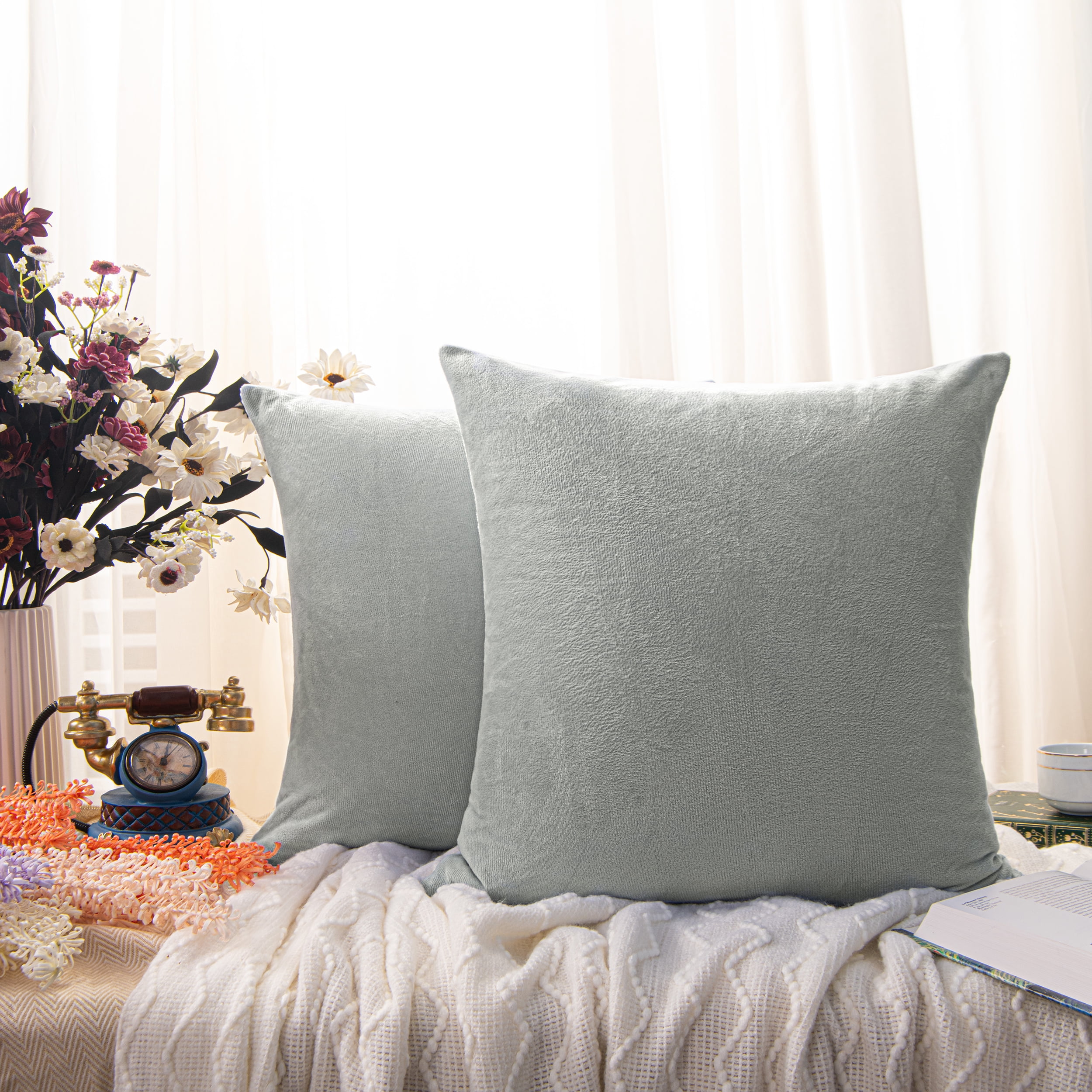 pillows - bed pillows - throw pillows - gray tones