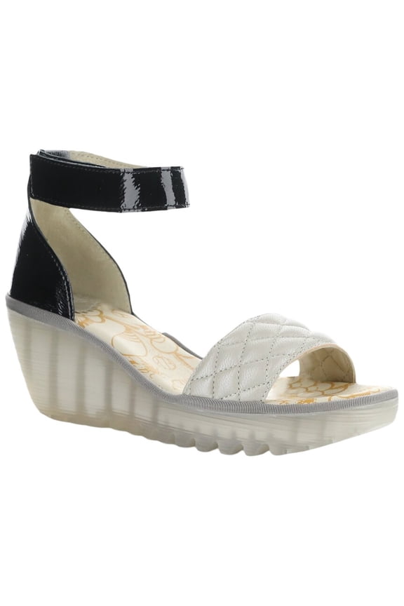 Yaru Patent Sandal, 37, Metallic