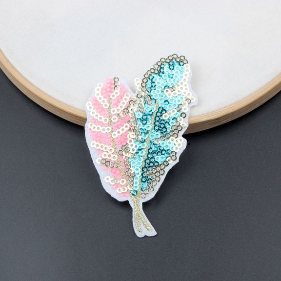 FOMIYES 10Pcs Assorted Color Sequin Leaf Decorative Coat Patches for DIY Clothes Repair
