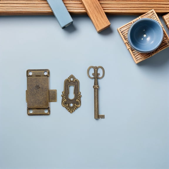 FOMIYES 4Sets Vintage Furniture Cabinet Locks with Keys Decorative Metal Replacement for Home