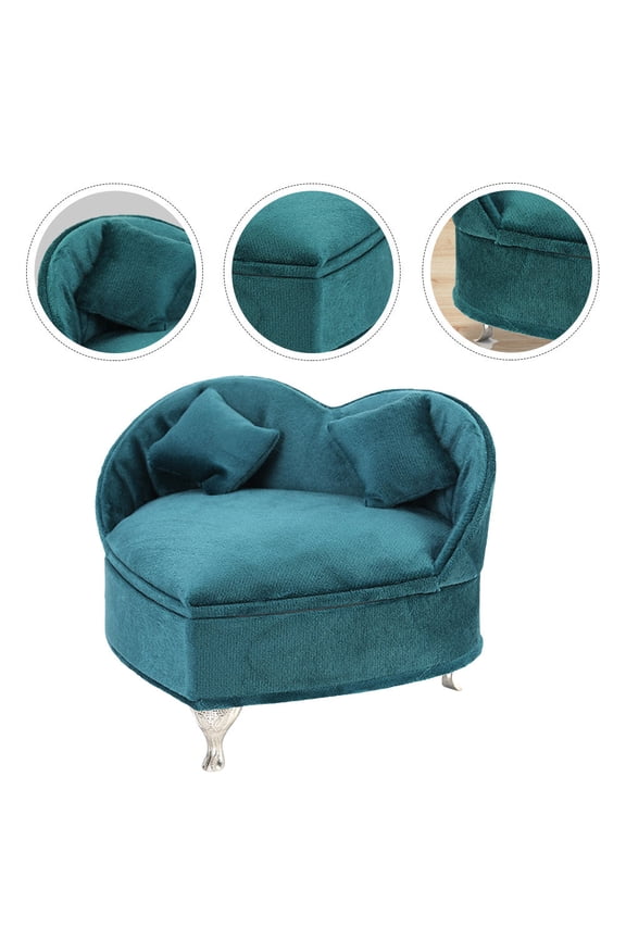 Portable Plush Green Jewelry Box for Earrings Necklaces and Small Items Perfect for Travel and Decoration