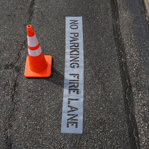 FOMIYES White Reusable Curb Painting Stencil for Parking Lot Outdoor Traffic Control Template
