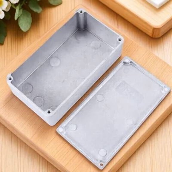 FONDOTIN Aluminum Stomp Box Case Plated Silver Metal Guitar Pedal Enclosure with Polished Anti Rust Surface