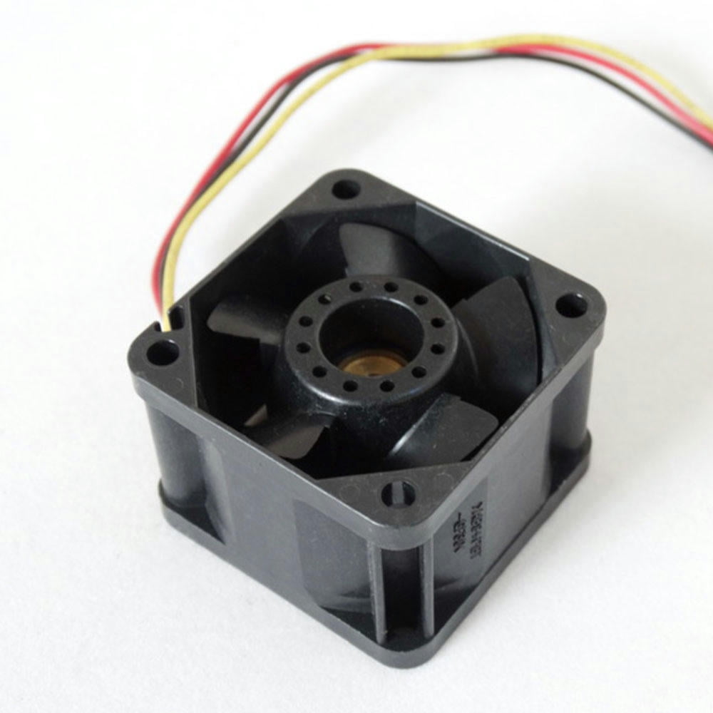 Ventola Di Raffreddamento ADDA AD3812VB-B53DS, 40x40x28mm, DC12V 0,60A, 3 Fili, Per Server
