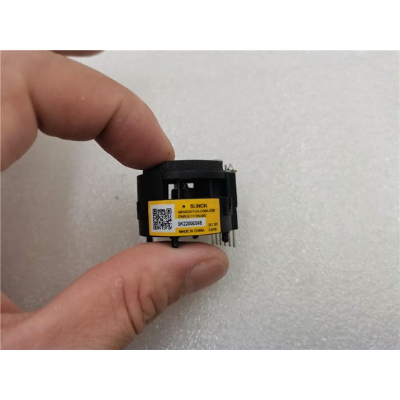 FOR MH40201V3-C09A-E99 C08A E1178539D 5K2200ES6E FOR Reading light Skylight ceiling light Mainboard fan E300C C200GLC GLA200