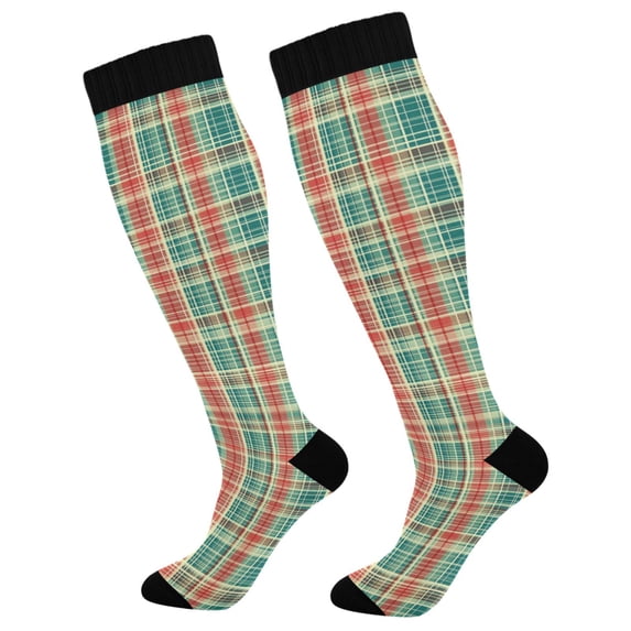 FORMRS Womens Knee High Socks Casual Long Thick Travel Daily Wear, 2 Pairs, Red Green Tartan Pattern