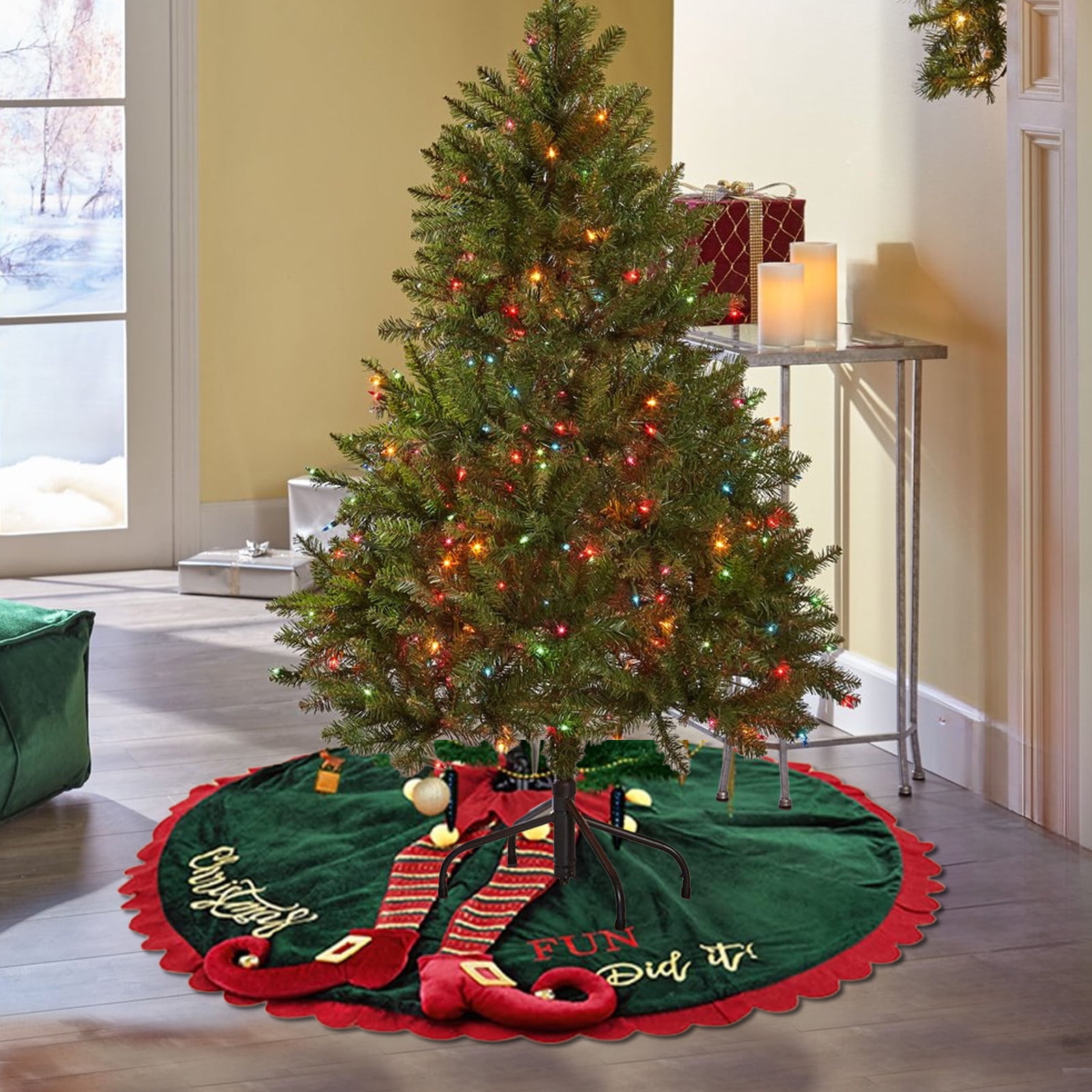 Red And Green Tree Skirt
