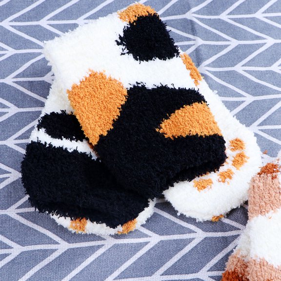FRCOLOR 2 Pairs Girls Sleep Socks with Cute Cat Design, Cozy Indoor Slipper Stockings, Warm and Soft Footwear for Kids