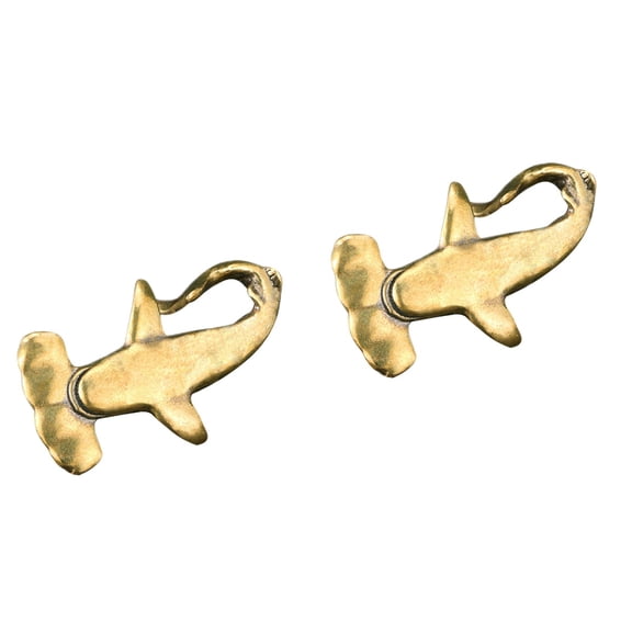 FRCOLOR 2pcs Brass Shark Figurine Small Shark Statue Tabletop Ornament Office Table Tea Pet