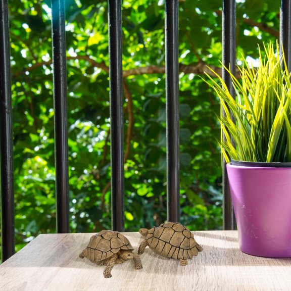 FRCOLOR 2pcs Realistic Tortoise Figurines Garden Decor Realistic Small Carved Turtle Sculptures Animal Models For Children Creative Desktop Decors