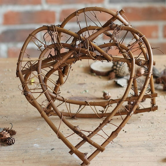 FRCOLOR 3pcs Natural Grapevine Wreath Heart Shape Rustic DIY Crafts Base for Christmas Wreath Door Garland Wedding Party Home Decoration