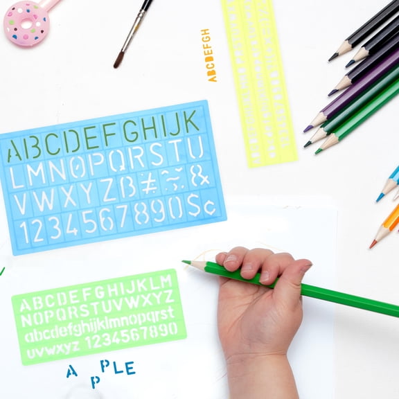 FRCOLOR 4Pcs Assorted Color Household Spray Stencils Reusable for Painting Projects