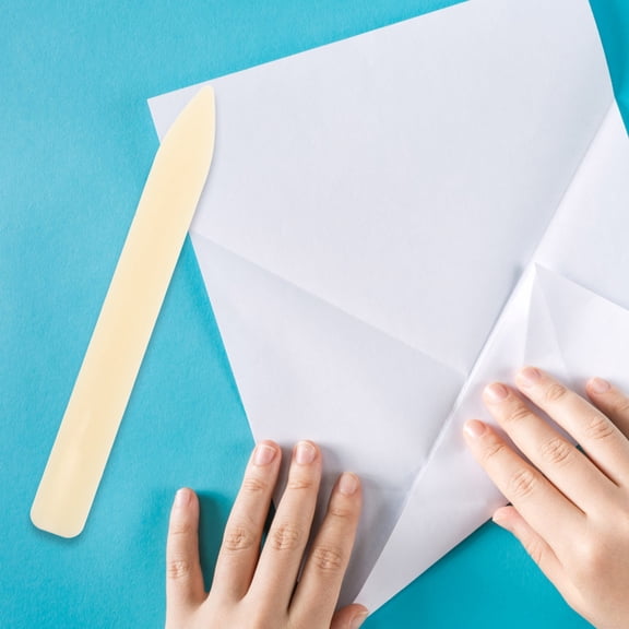 FRCOLOR Bone Folder Tool for Craft Use Made from Durable Plastic White Color Versatile for Mounting Origami and Leather Shaping 8pcs