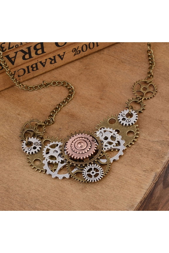 FRCOLOR Steampunk Necklace Gear Retro Necklace Pendant Fashion Accessory for Women