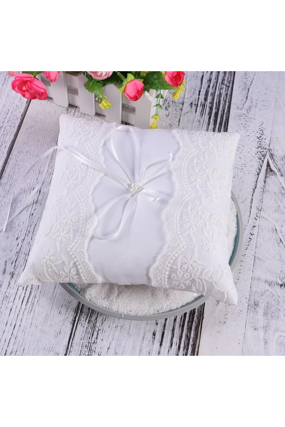 Wedding Ring Cushion Cloth Elegant Design Ring Protection for Couples 1Set