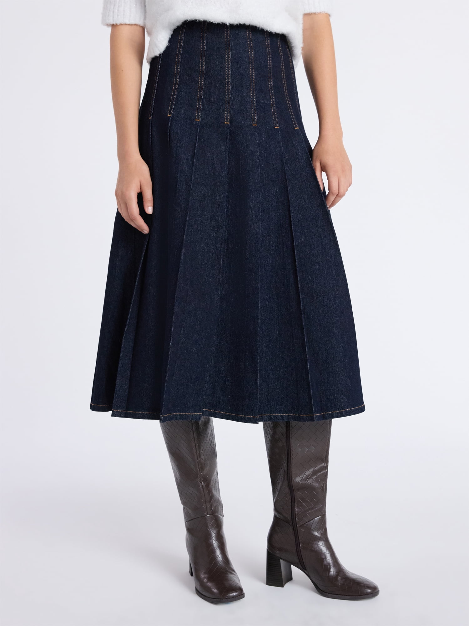 Free Assembly Women's and Women's Plus Stitch Pleated Denim Maxi Skirt, Sizes 0-28W