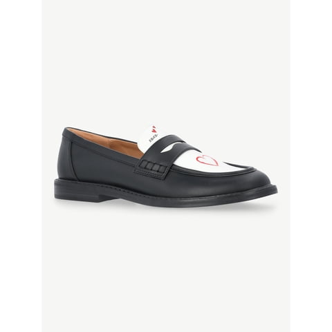 Women's Slip On Faux Leather Heart Loafers