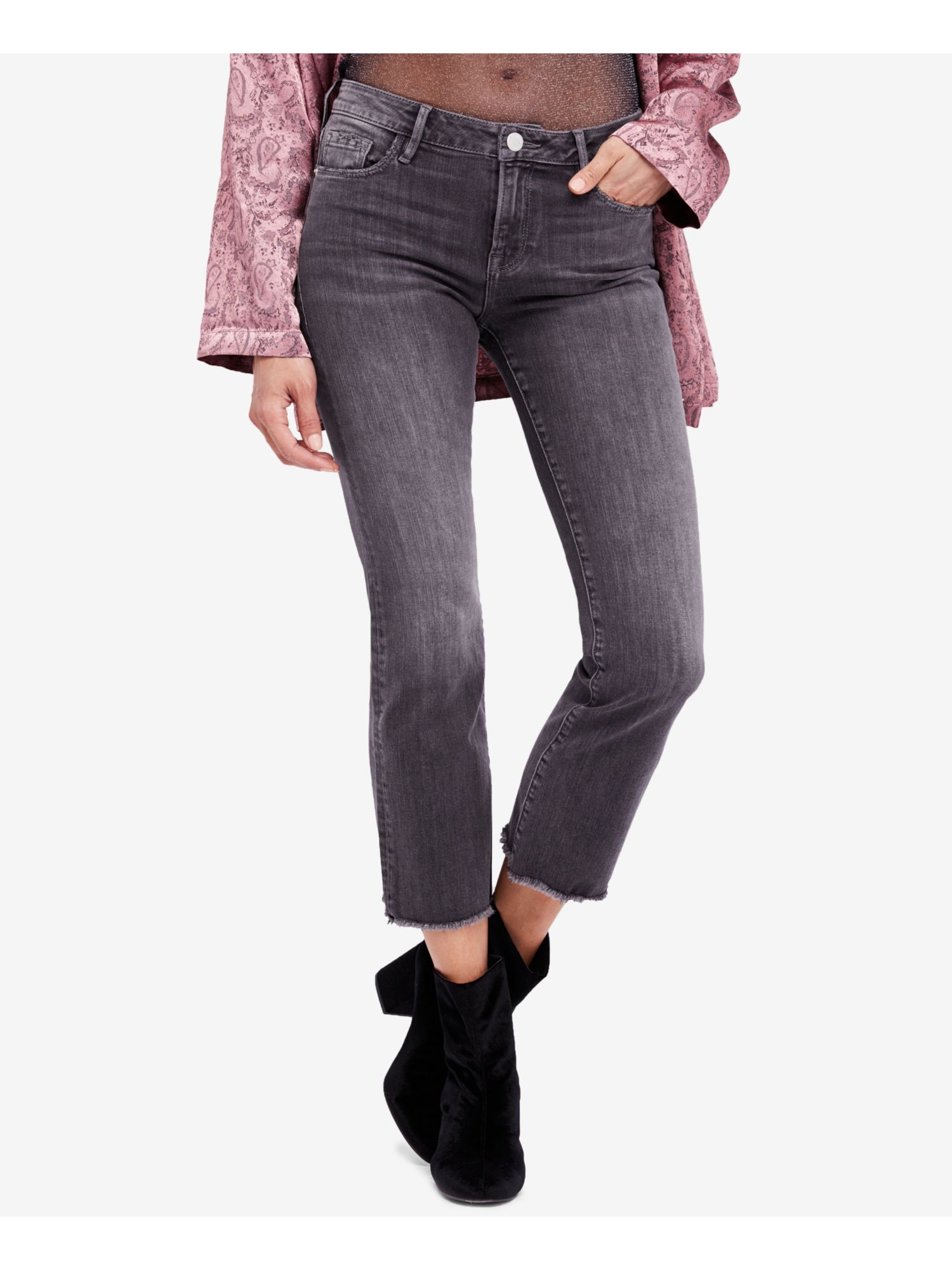 FREE PEOPLE $78 Womens 1052 Black Zippered Pocketed Frayed Skinny Jeans 24 WAIST - image 1 of 4