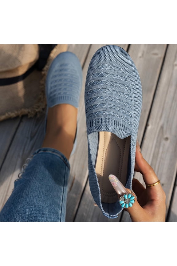 Women's Fashionable Casual Comfortable Fly Mesh Breathable Shoes Solid Color Round Toe Closed Toe One-Foot Flat Shoes Light Blue