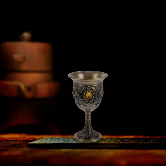 FUEENIRVA Retro Goblet Small Drinking Cup with Golden Finish for Home Bar Use and Beverage Serving