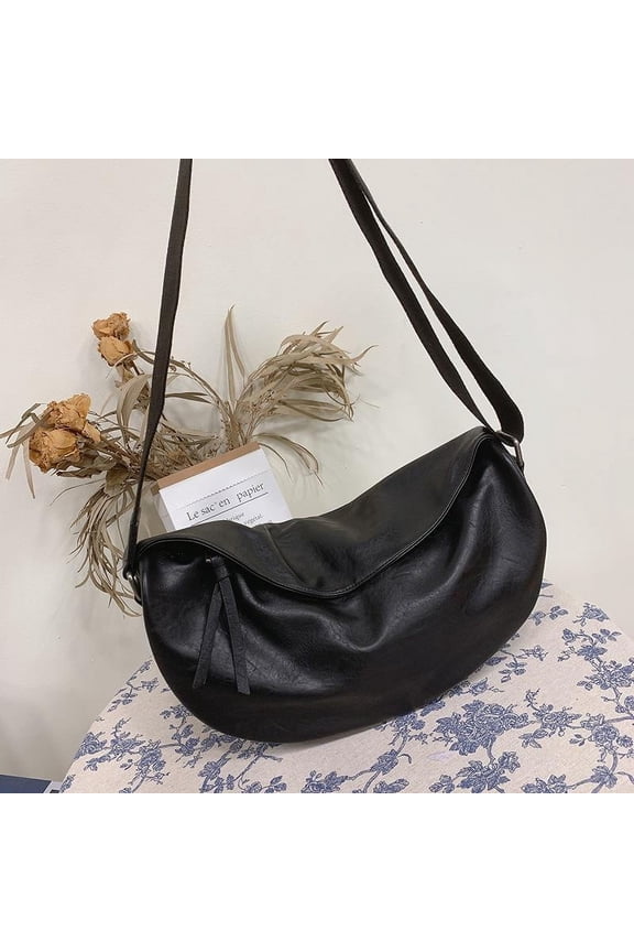 Leather large capacity crossbody bag crescent bag trendy shoulder bag(Black)