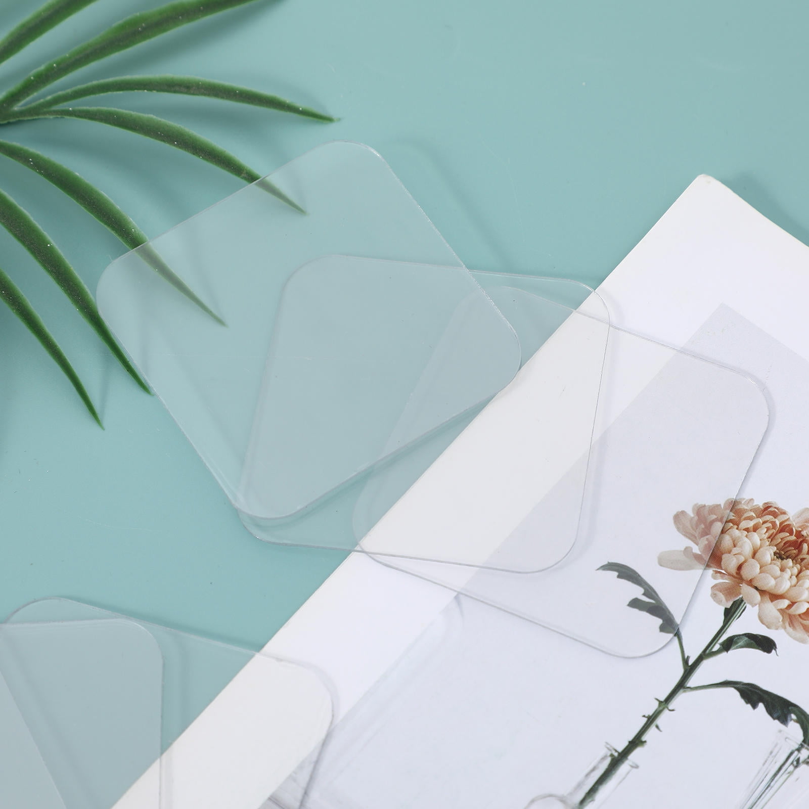 FUTUREORYY 40Pcs Mounting Putty Transparent PVC Double Sided Adhesion Easy Installation 2.36X2.36X0.04In