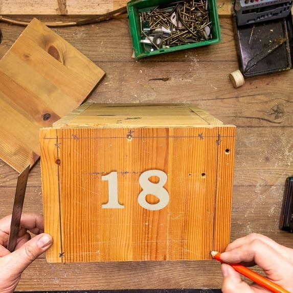 FUTUREORYY Khaki Wooden Clock Numbers for DIY Decoration Easy to Clean Reuse Contains Different Numbers Synthesis Material