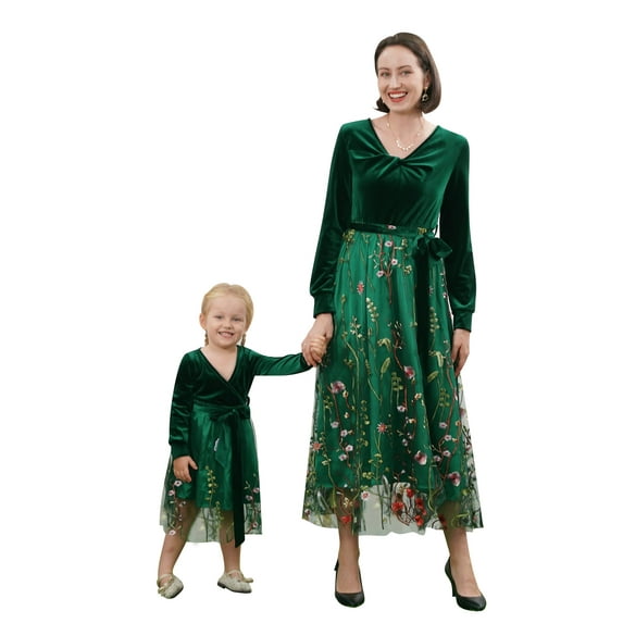 FYMNSI Mommy and Me Christmas Dresses Velvet Long Sleeve Xmas Dress for Baby Girls Floral Matching Outfit Set Green 3-6M