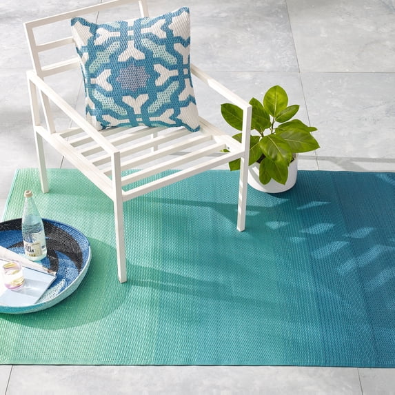 Fab Habitat Outdoor Rug - Waterproof, Fade Resistant, Crease-Free - Premium Recycled Plastic - Ombre - Patio, Deck, Porch, Balcony, Laundry Room - Big Sur - Teal - 4 x 6 ft