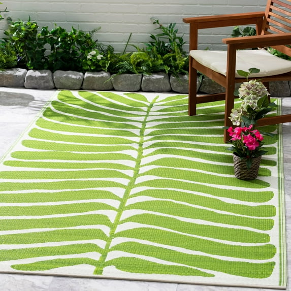 Fab Habitat Outdoor Rug - Waterproof, Fade Resistant, Crease-Free - Premium Recycled Plastic - Tropical Leaf Botanical - Patio, Deck, Porch, Balcony, Laundry Room - Hilo - Green - 4 x 6 ft