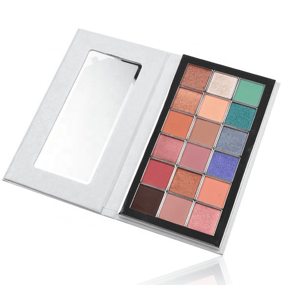 Fab Icon Cosmetics Expert Wear 18 Shades Diamond Eyeshadow Palette