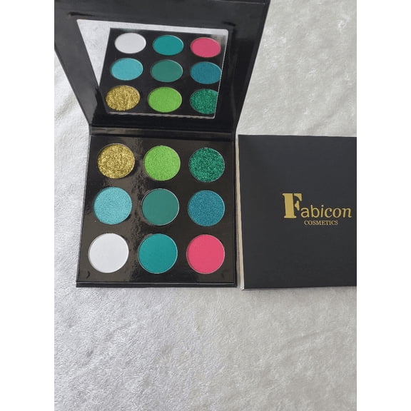 Fab Icon Expert Wear 9 Color Green With Envy Eyeshadow Palette