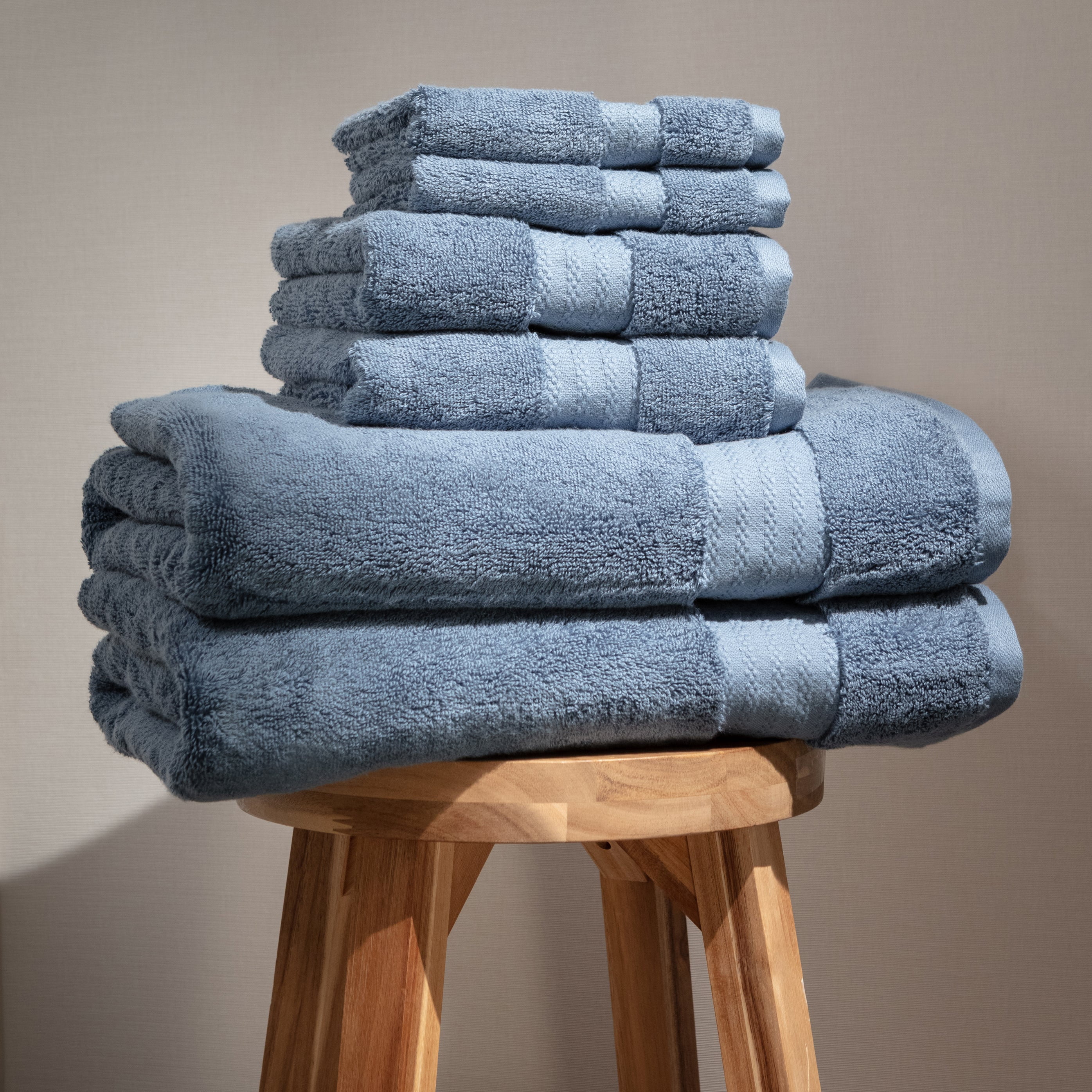 Fabdreams 100% Organic Cotton GOTS Certified 700 GSM Bathroom Towel Set of 6, 2 Bath Towels 30 x 56, 2 Hand Towels 16 x 30, 2 Wash Cloths 13 x 13, Dark Blue
