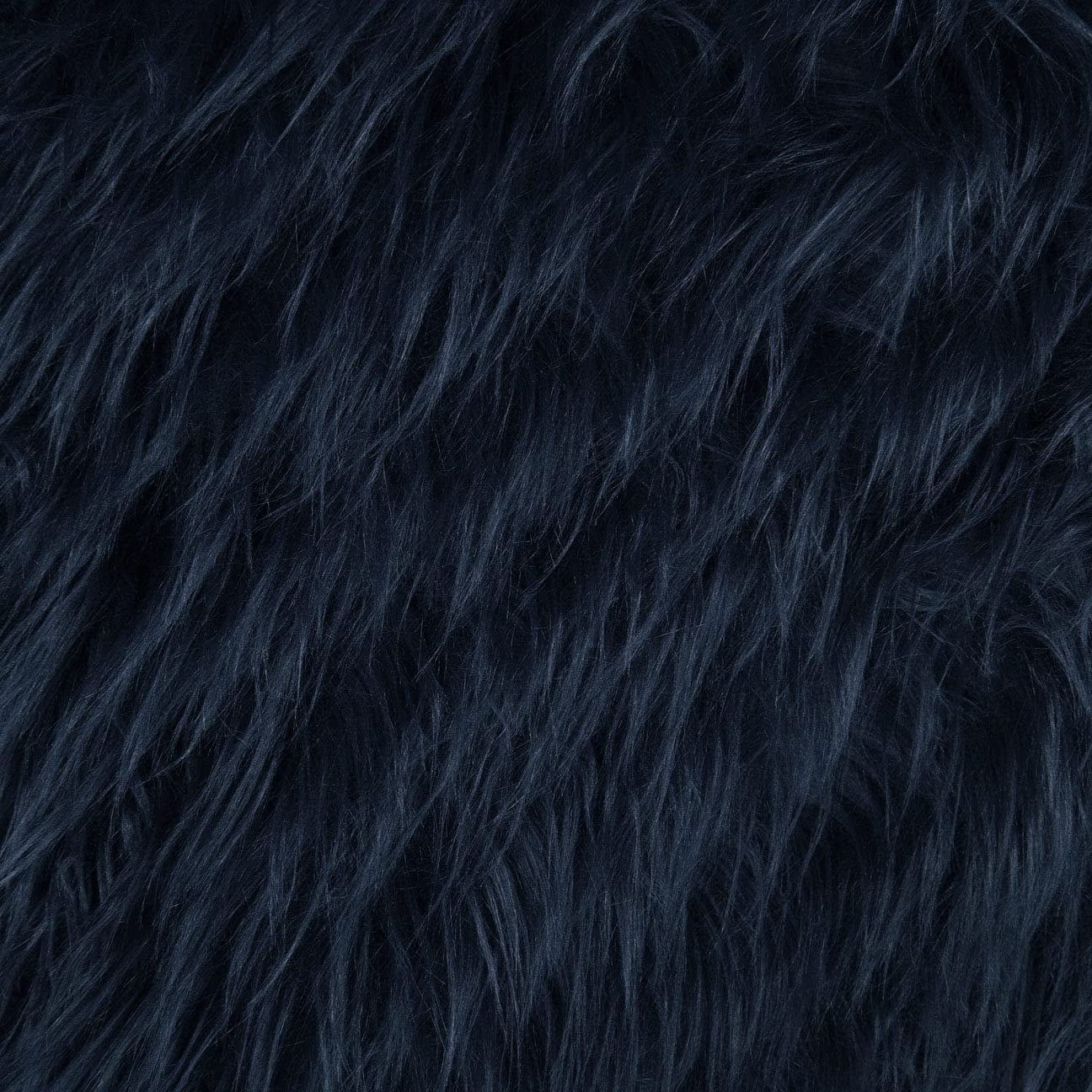 FabricLA Shaggy Faux Fur Fabric - 9 X 12 Inches Pre Cut - Use Fake Fur  Fabric for DIY Craft, Fashion Accessory, Home Decoration, Hobby 