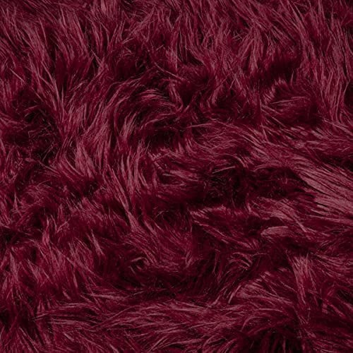 FabricLA Shaggy Faux Fur Fabric by The Yard - 108 x 60 Inches (272 cm x  150 cm) - Craft Furry Fabric for Sewing Apparel, Rugs, Pillows, and More 
