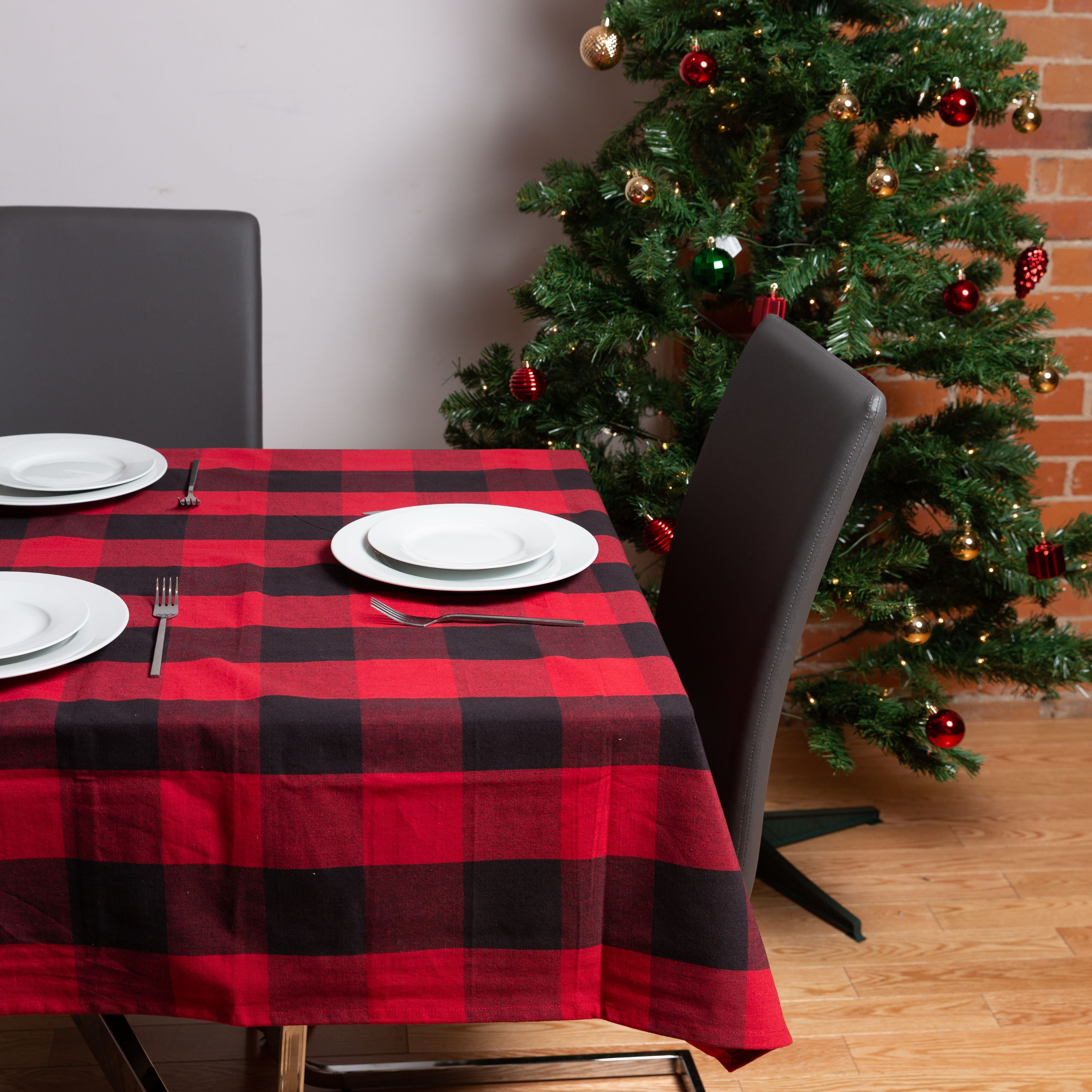 Fabstyles Buffalo Check 100% Cotton Tablecloth, 60" x 84"