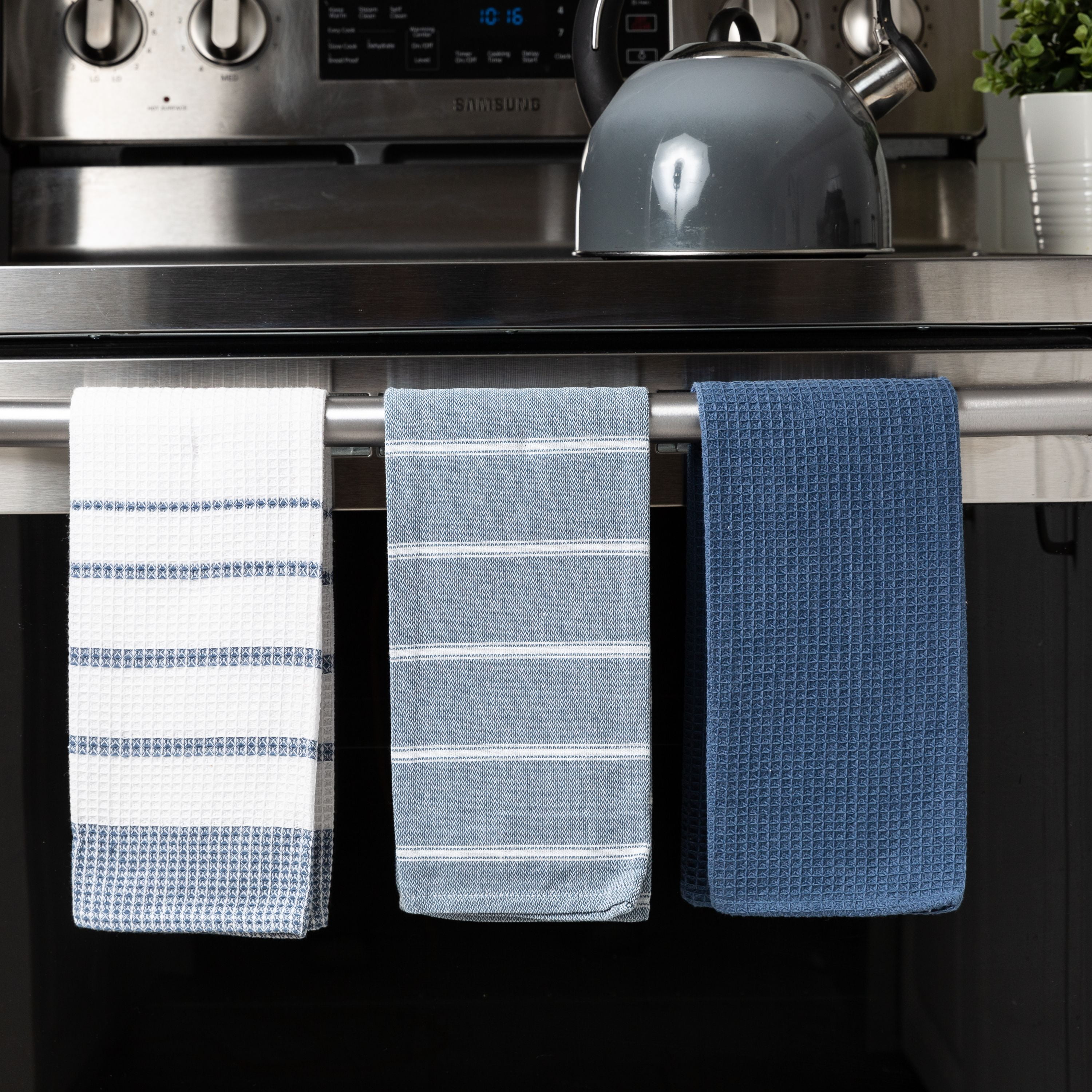 Fabstyles Fouta 3 Piece Assorted Kitchen Towel Set Extra Large 100% Cotton, 32" x 22"