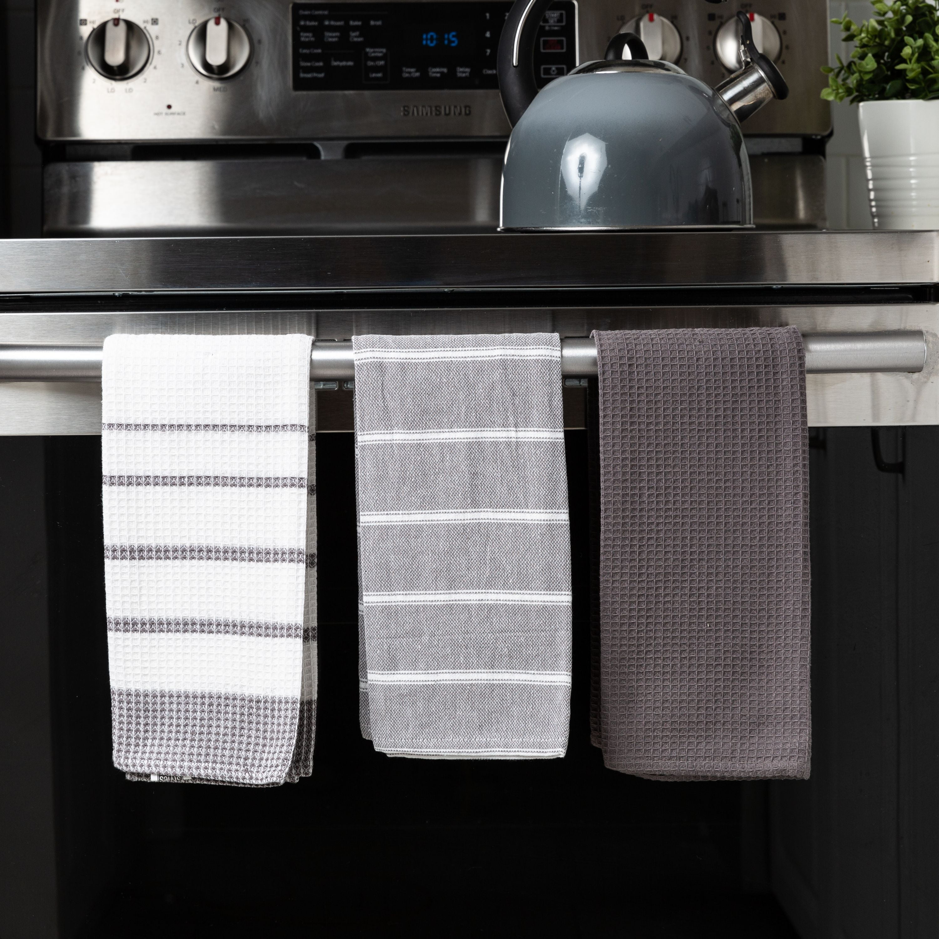 Fabstyles Fouta 3 Piece Assorted Kitchen Towel Set Extra Large 100% Cotton, 32" x 22"