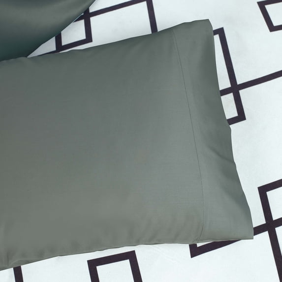 Fabstyles Metro Bamboo Sheet Set 4 Pieces With Deep Pocket Charcoal Cal-King Modern & Contemporary