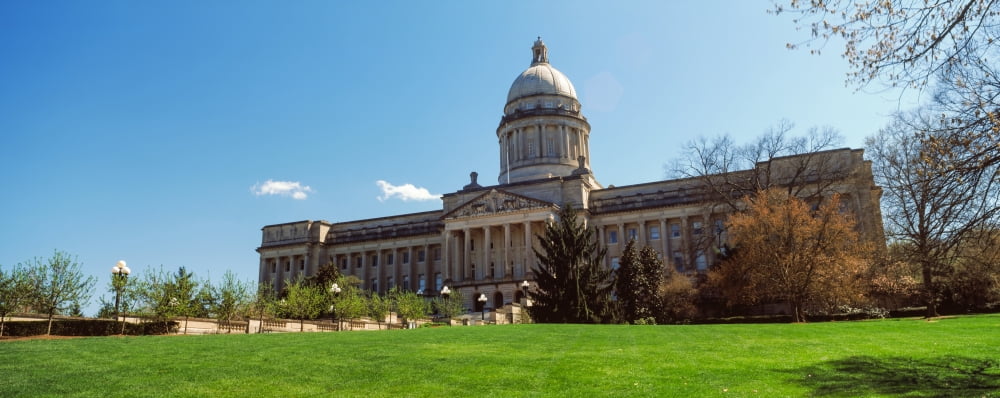 Facade of State Capitol Building Frankfort Franklin County Kentucky USA Canvas Art - Panoramic Images (36 x 12)