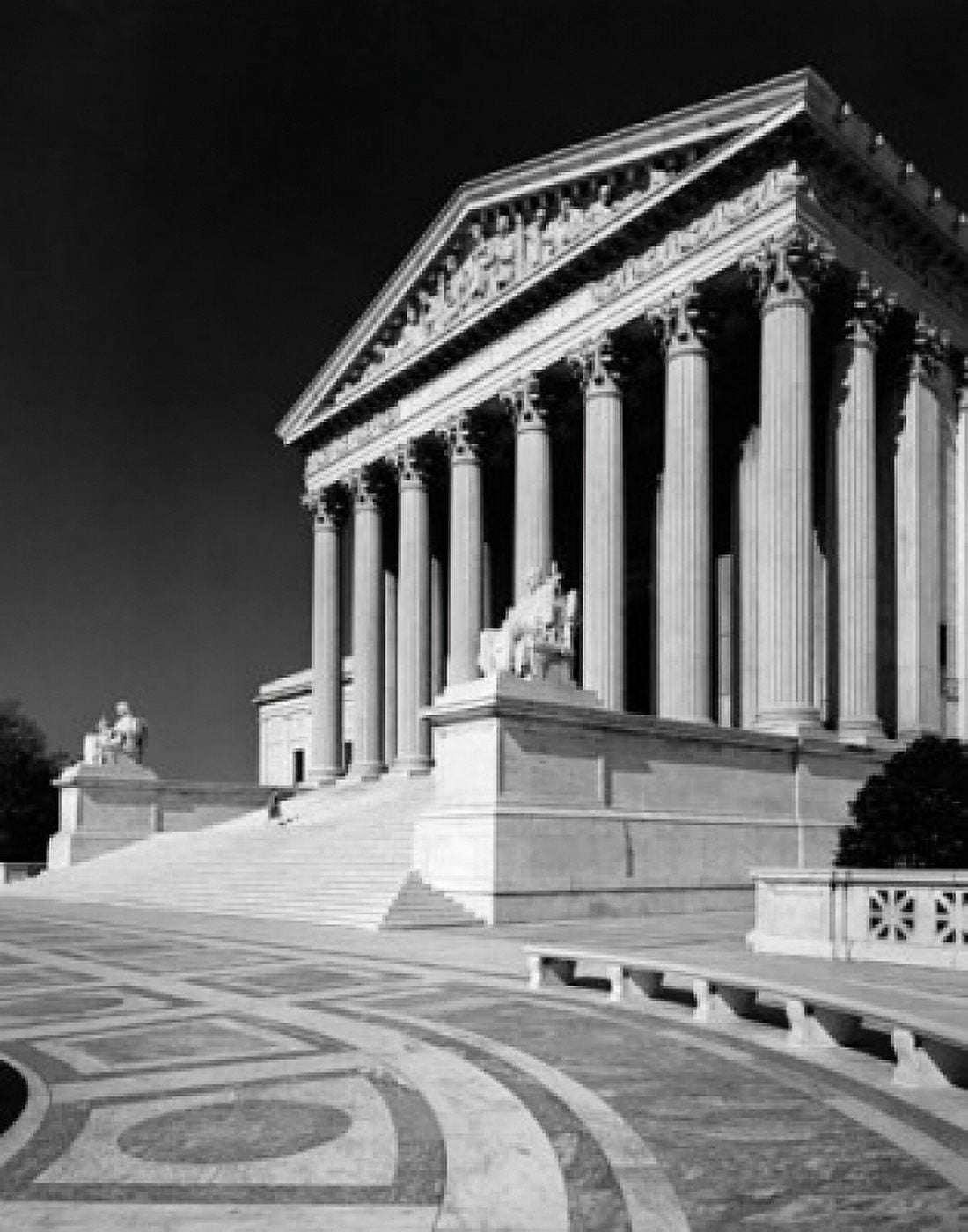 Facade of a government building US Supreme Court Washington DC USA Canvas Art - (24 x 36)