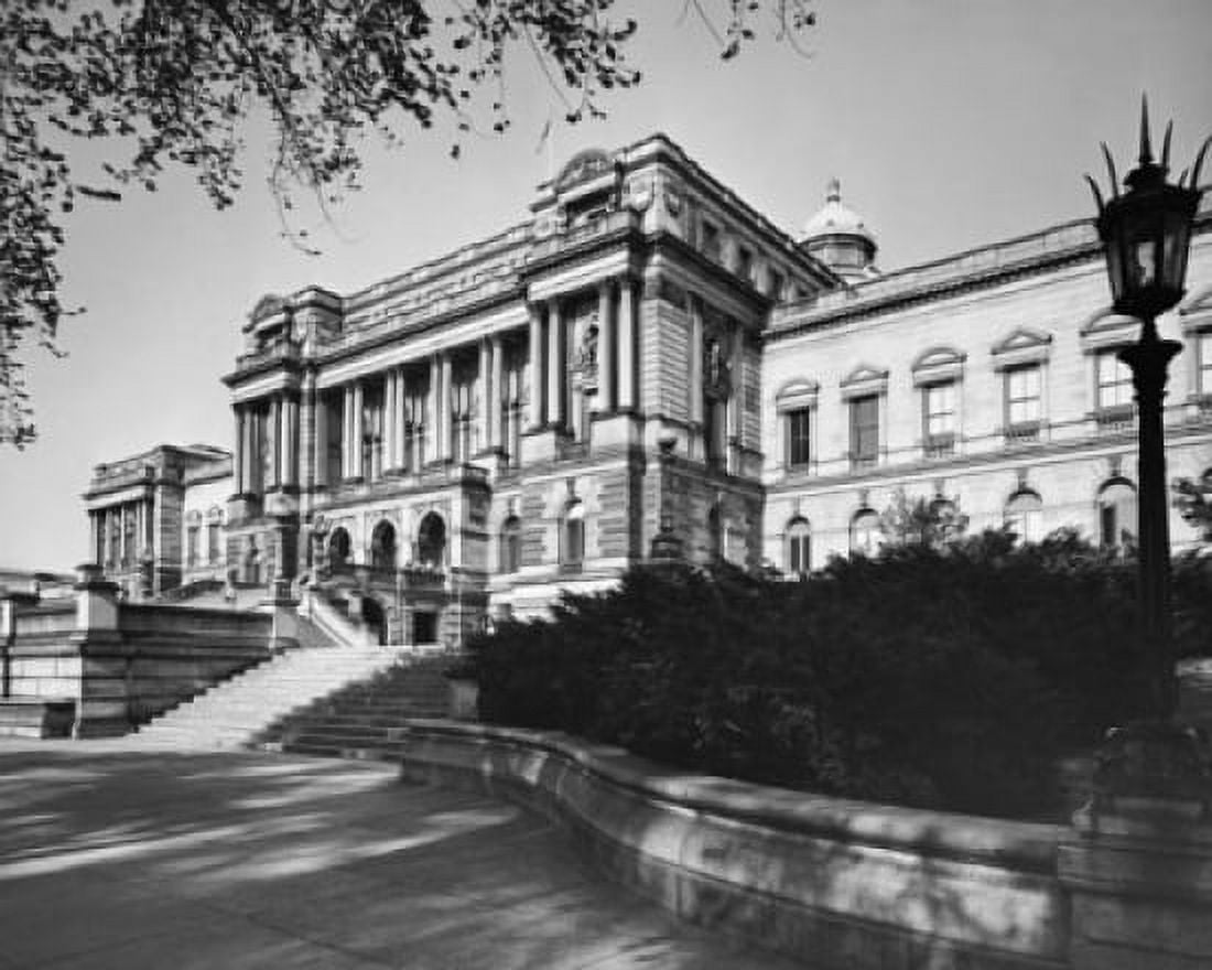Facade of a library Library of Congress Washington DC USA Canvas Art - (18 x 24)